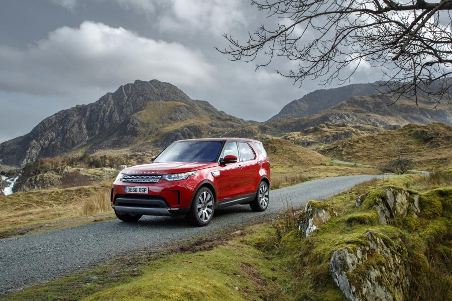  Land Rover Discovery HSE 2017 года  (UK) (фото 8 из 40)